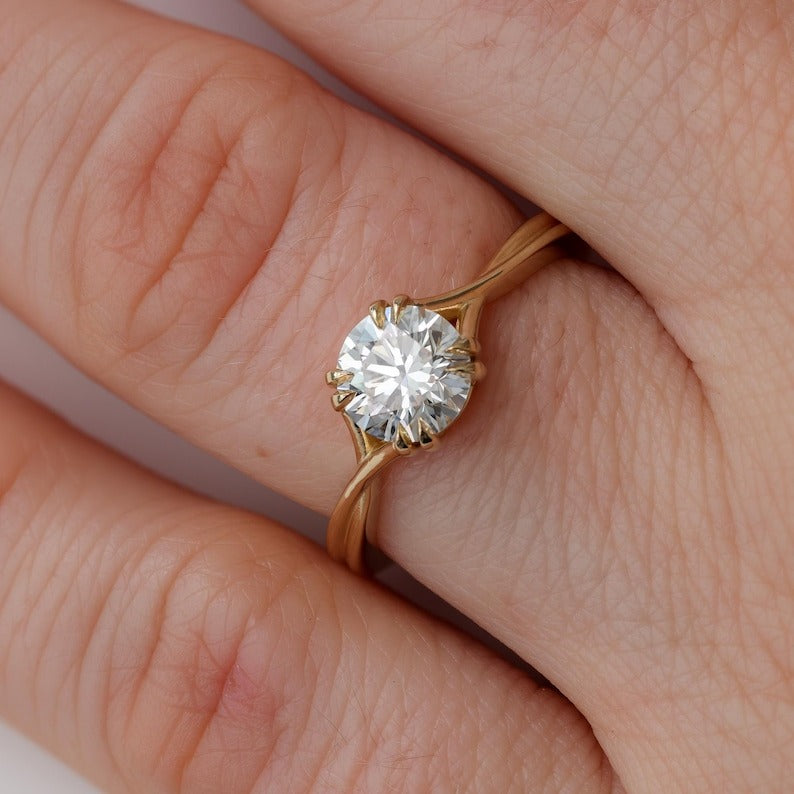 Twisted Double Claw Diamond Engagement Ring