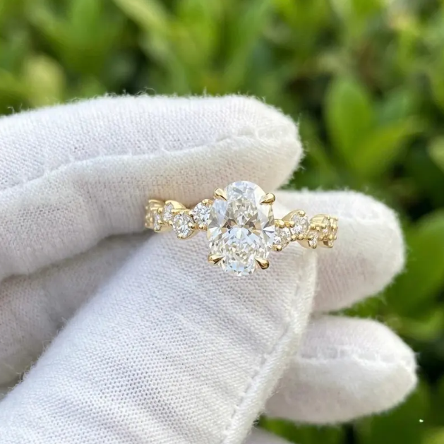 3 CT E VVS2 IGI Certified Oval Lab-Grown Diamond Engagement Ring with Hidden Halo & Scalloped Bubble Band in Yellow Gold