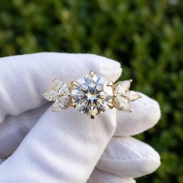 E VVS2/VS1 IGI Certified 2CT to 5CT Round Cut Lab Grown Diamond Engagement Ring | 6 Marquise Side Stones | Floral Leaf Inspired Bridal Ring