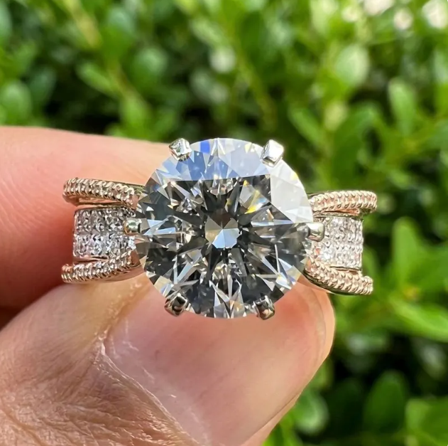 3CT Round E VVS2/VS1 Lab Grown Diamond Engagement Ring, 14K Two Tone Gold Triple Row Split Shank Ring, IGI Certified Diamond Ring