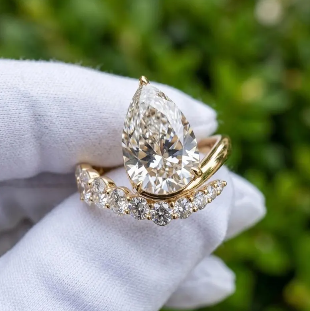 3.00CT Pear Cut E VVS2/VS1 IGI Certified LabGrown Diamond Engagement Ring Set, Bezel Set Pear Shaped Solitaire with Curved Oval Wedding Band