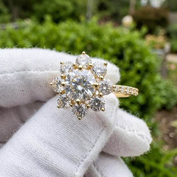 3 CTW Round E VVS2/VS1 Lab Grown Diamond Floral Halo Ring, IGI Certified Diamond Engagement Ring, Flower Cluster Ring, Vintage Bridal Ring