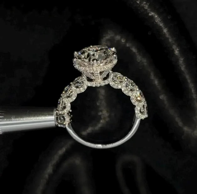 3.00 CT Round Brilliant Cut E VVS2/VS1 Lab Grown Diamond Ring, IGI Certified, Gold Hidden Halo Engagement Ring, Round Pave Anniversary Ring