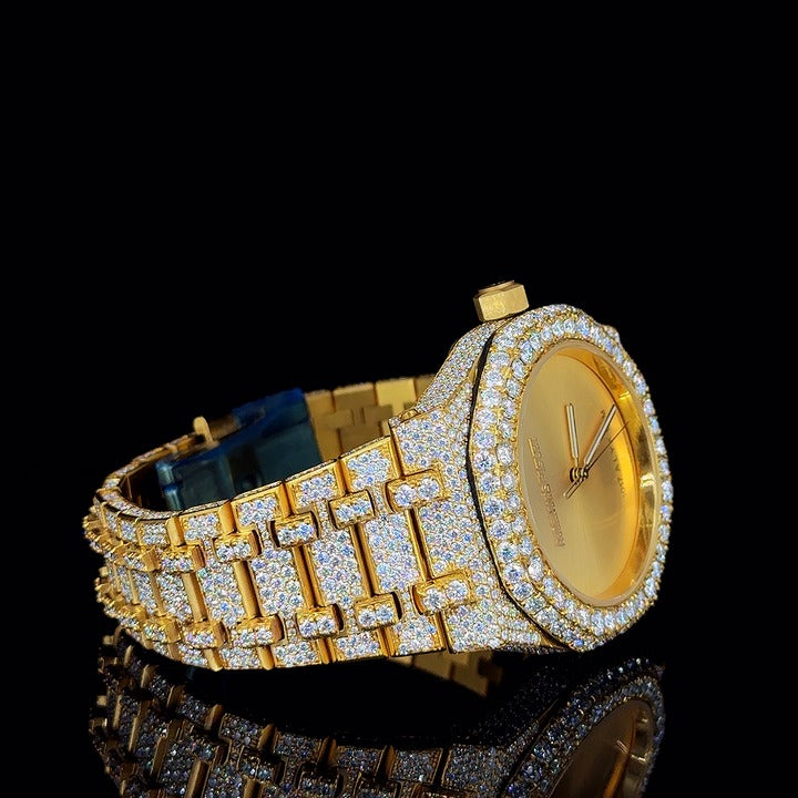 Luxury Iced Out Gold Diamond Watch