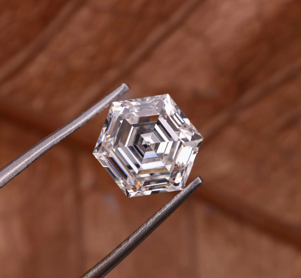 Hexagon Cut Lab Grown | IGI Certified | 0.50-6 CT