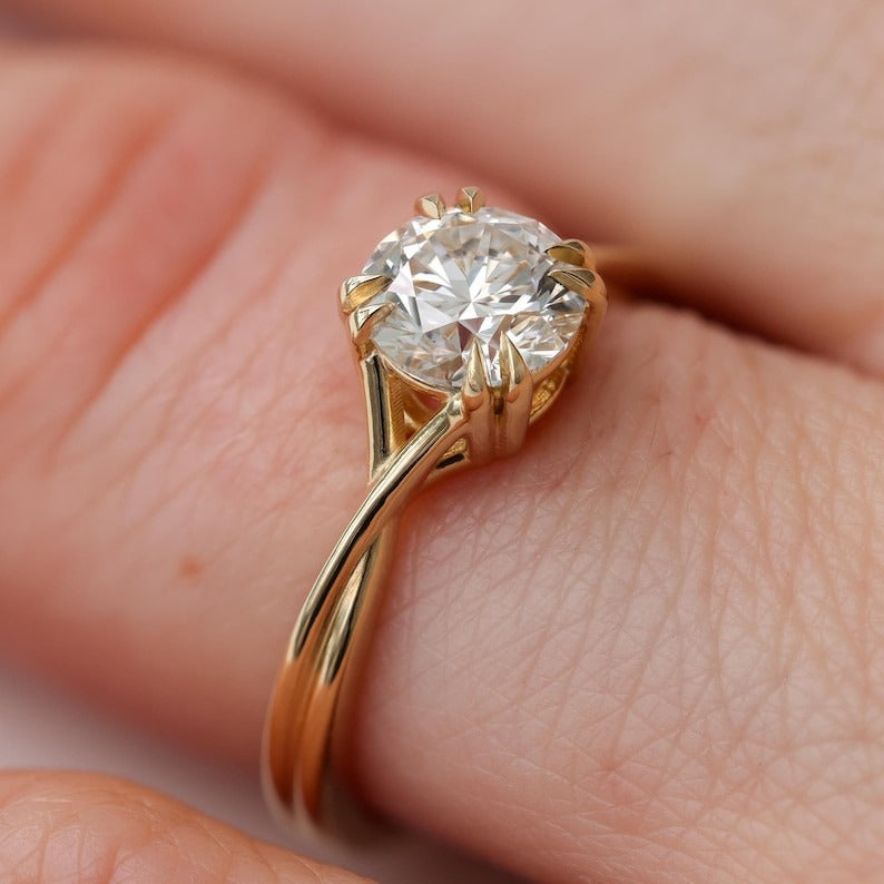 Twisted Double Claw Diamond Engagement Ring