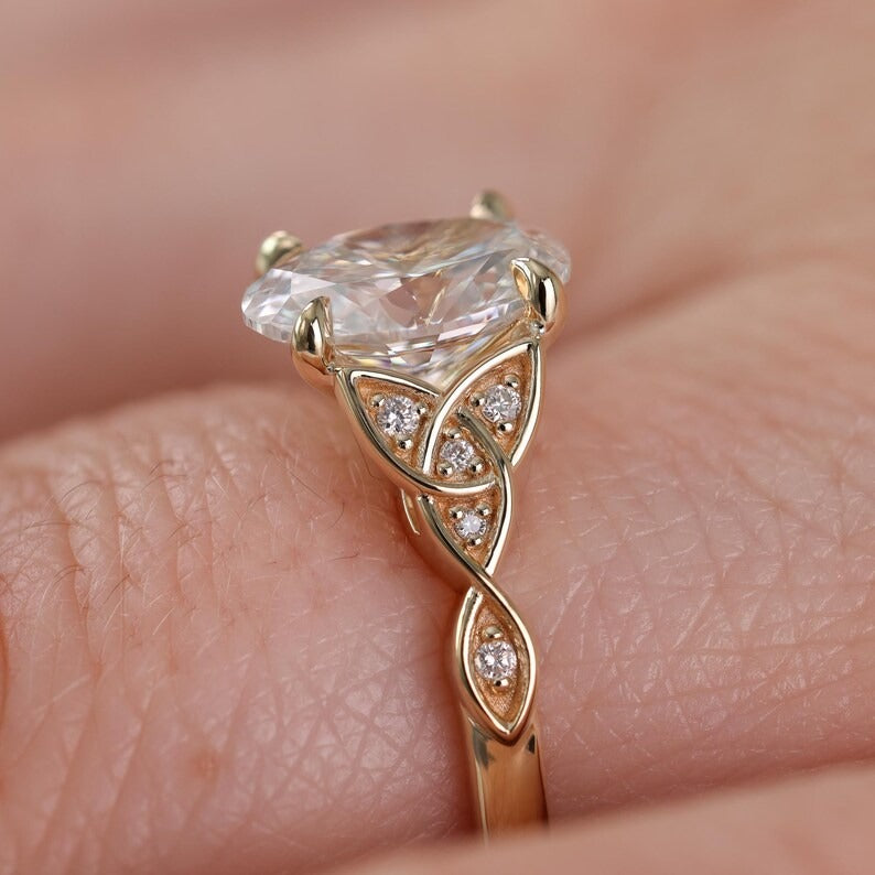 Celtic Oval Diamond Engagement Ring