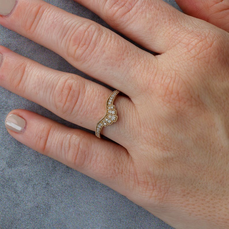 Vintage Inspired Curved Anniversary  Ring