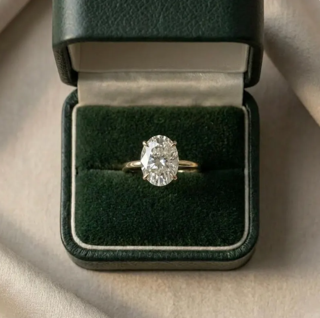 2 Carat E VVS2 IGI Certified Oval Cut Lab Grown Diamond Ring, Solitaire Engagement Ring, Gold Oval Diamond Ring, Minimalist Proposal Ring