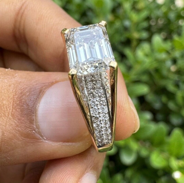 Emerald Cut E VVS2/VS1 Lab Grown Diamond Engagement Ring, 2ct - 4ct IGI Certified Lab Diamond, Floating Solitaire Pave Band