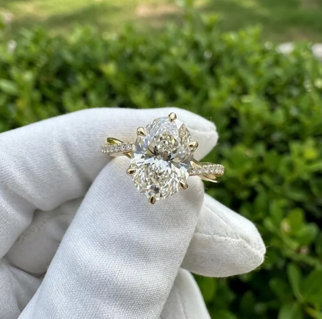 3 Ring Bridal Set with 3 CT Oval E VVS2/VS1 IGI Certified Lab Grown Diamond | Gold Twisted Engagement Ring with Matching Wedding Bands