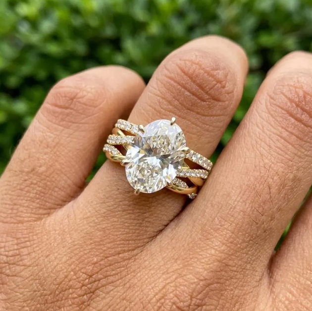 3 Ring Bridal Set with 3 CT Oval E VVS2/VS1 IGI Certified Lab Grown Diamond | Gold Twisted Engagement Ring with Matching Wedding Bands
