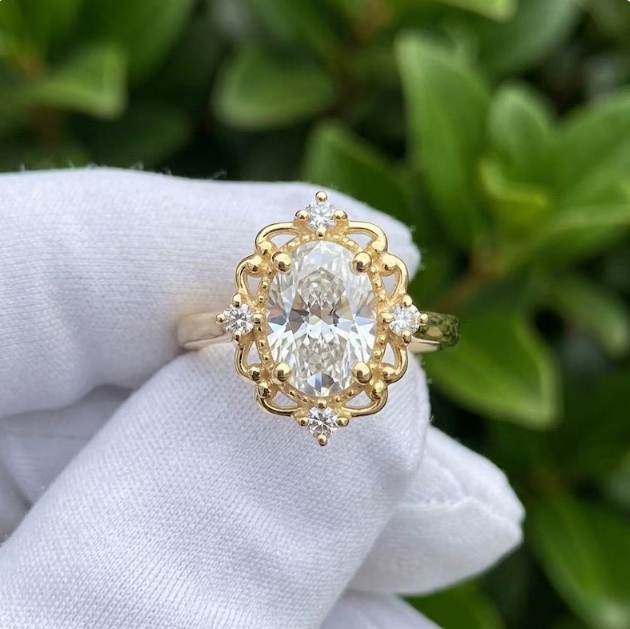 Vintage Inspired 2CT Oval IGI Certified E VVS2/VS1 LabGrown Diamond Halo Ring, Art Deco Unique Engagement Ring for Women