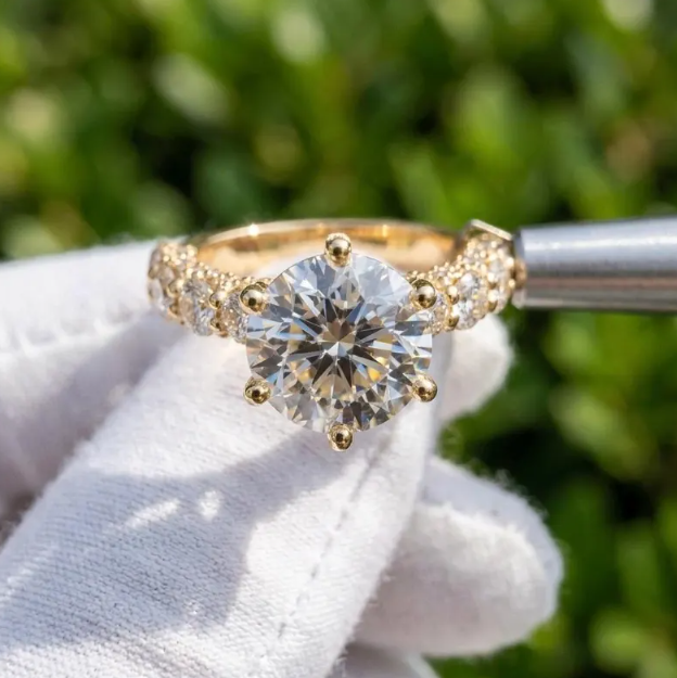 3.00 CT Round Brilliant Cut E VVS2/VS1 Lab Grown Diamond Ring, IGI Certified, Gold Hidden Halo Engagement Ring, Round Pave Anniversary Ring