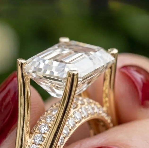 Emerald Cut E VVS2/VS1 Lab Grown Diamond Engagement Ring, 2ct - 4ct IGI Certified Lab Diamond, Floating Solitaire Pave Band