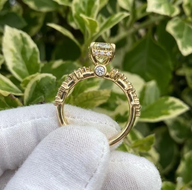3 CT E VVS2 IGI Certified Oval Lab-Grown Diamond Engagement Ring with Hidden Halo & Scalloped Bubble Band in Yellow Gold
