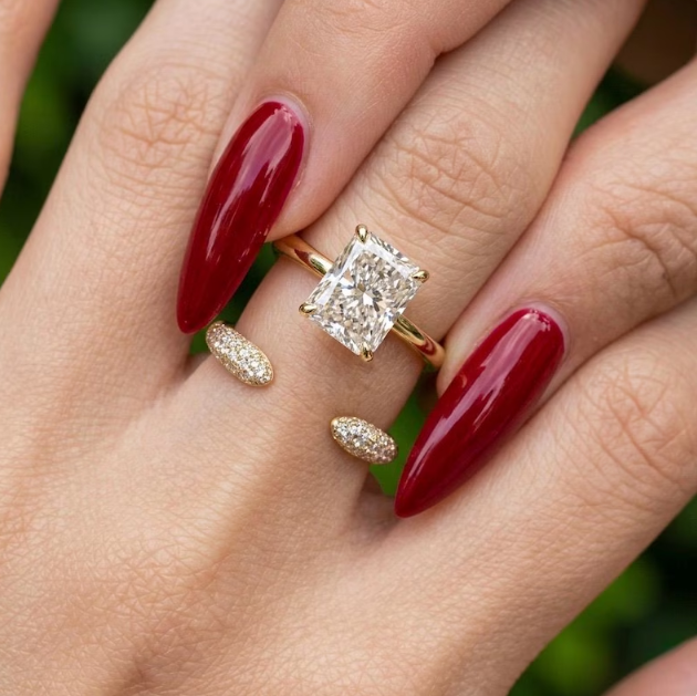 3 CT Radiant Cut E VVS2/VS1 IGI Certified Lab Grown Diamond Ring Set | 4 Piece Matching Wedding Band Set | Gold Bridal Stackable Ring Set