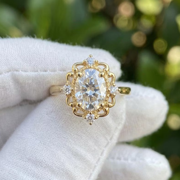 Vintage Inspired 2CT Oval IGI Certified E VVS2/VS1 LabGrown Diamond Halo Ring, Art Deco Unique Engagement Ring for Women