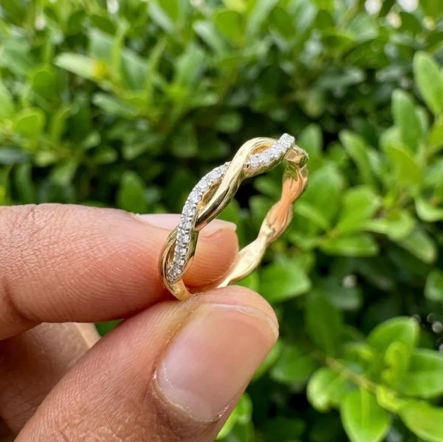3 Ring Bridal Set with 3 CT Oval E VVS2/VS1 IGI Certified Lab Grown Diamond | Gold Twisted Engagement Ring with Matching Wedding Bands