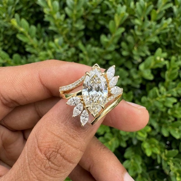 3CT Marquise Cut E VVS2/VS1 Lab Grown Diamond Engagement Ring Set, Asymmetrical Cluster Wedding Band, Gold Unique Bridal Set, IGI Certified