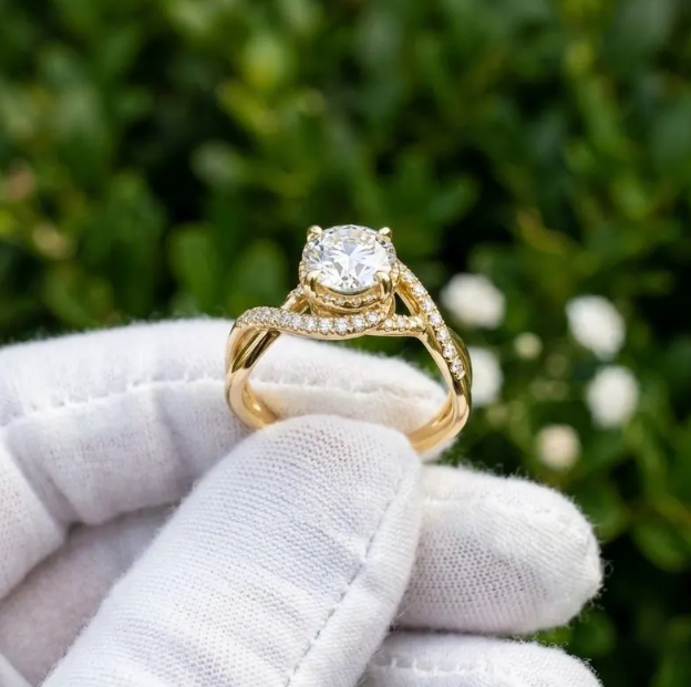 1–5 CT IGI Certified E-VVS2 Round LabGrown Diamond Ring | 14k Gold Round Cut Halo Twisted Band Engagement Ring | Unique Infinity Style Ring