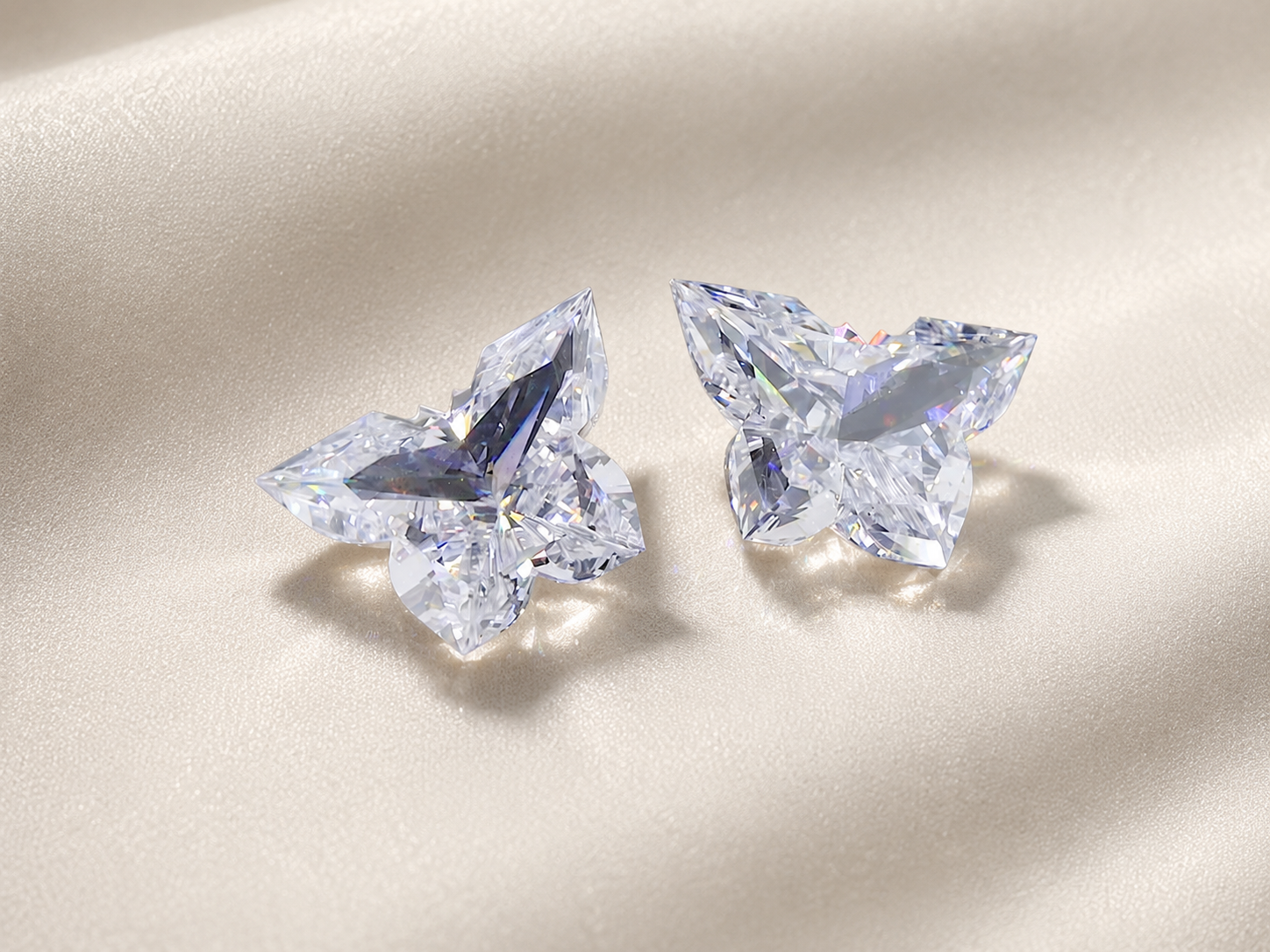 DEF VS-VVS 2.00 PAIR LAB GROWN DIAMONDS. BEAUTIFUL BUTTERFLY CUTS