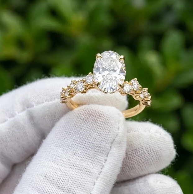 3 CT E VVS2 IGI Certified Oval Lab-Grown Diamond Engagement Ring with Hidden Halo & Scalloped Bubble Band in Yellow Gold