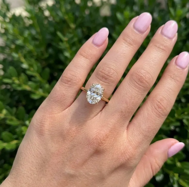 2 Carat E VVS2 IGI Certified Oval Cut Lab Grown Diamond Ring, Solitaire Engagement Ring, Gold Oval Diamond Ring, Minimalist Proposal Ring
