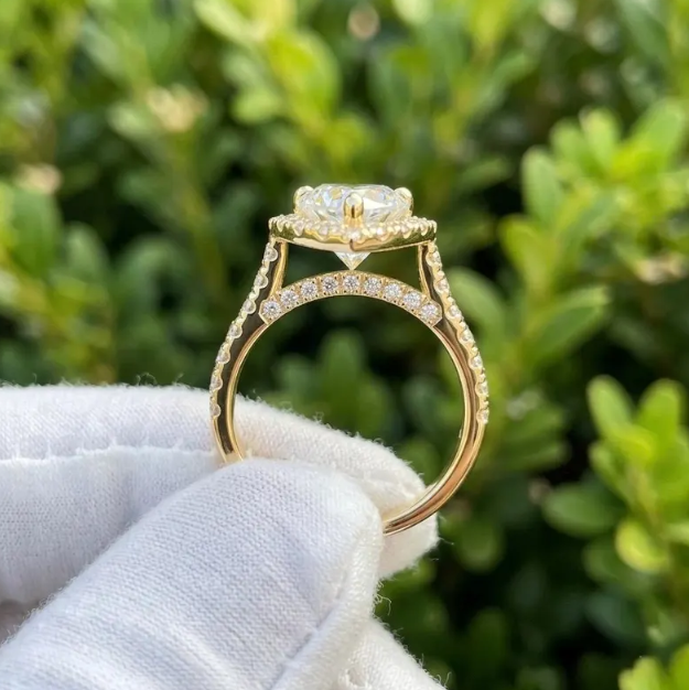 3 CT Heart Cut E VVS2/VS1 Lab Grown Diamond Ring IGI Certified | Halo Engagement Ring | Romantic Heart Shape Promise Ring