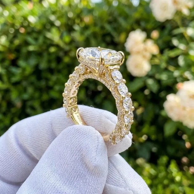 4CT IGI Certified Oval Cut E VVS2/VS1 and 6CTW Lab Growns Diamond Engagement Ring Set in | Hidden Halo Pavé Statement Ring | 2CT Round dia.