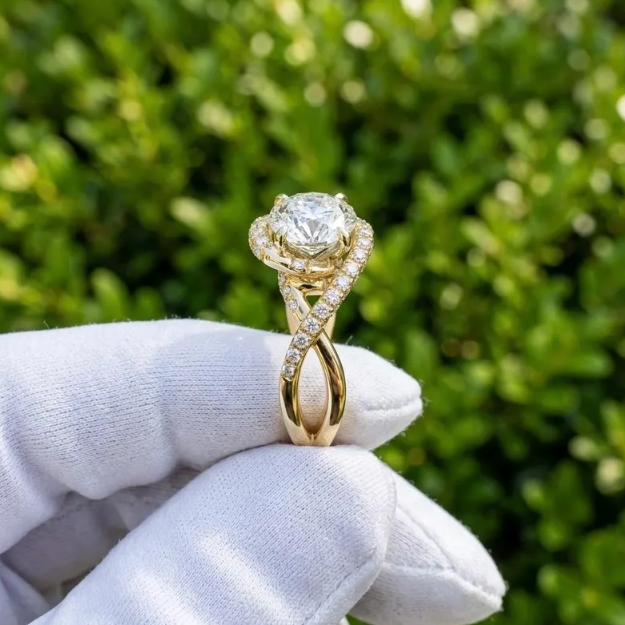 1–5 CT IGI Certified E-VVS2 Round LabGrown Diamond Ring | 14k Gold Round Cut Halo Twisted Band Engagement Ring | Unique Infinity Style Ring