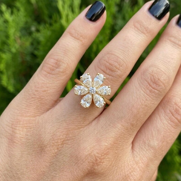 3 TCW Lab Grown Diamond Flower Engagement Ring E VVS2/VS1 - Unique Pear Cut Diamond Petal Ring - Vintage Inspired Cluster Ring