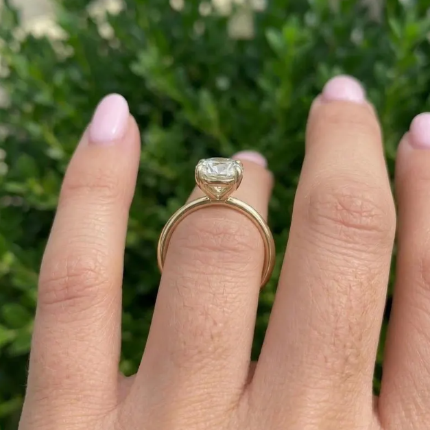 2 Carat E VVS2 IGI Certified Oval Cut Lab Grown Diamond Ring, Solitaire Engagement Ring, Gold Oval Diamond Ring, Minimalist Proposal Ring