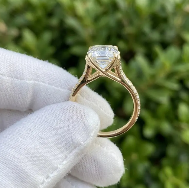 E VVS2/VS1 IGI Certified Emerald Cut LabGrown Diamond Engagement Ring | 1CT to 4CT Emerald Diamond Ring | Vintage Inspired Pave Diamond Ring