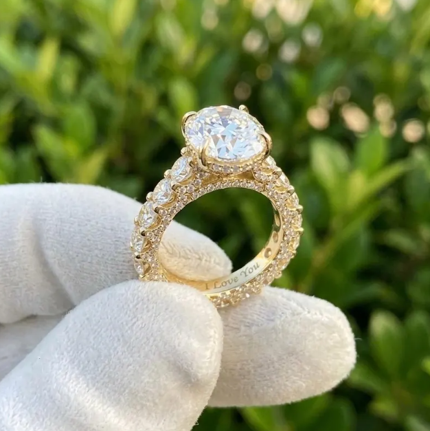 4CT IGI Certified Oval Cut E VVS2/VS1 and 6CTW Lab Growns Diamond Engagement Ring Set in | Hidden Halo Pavé Statement Ring | 2CT Round dia.