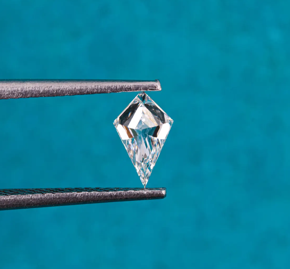 IGI Certified Kite Cut Lab Grown Diamond | E/F Color, VVS/VS Clarity | Loose Fancy Shape Pendant Studs
