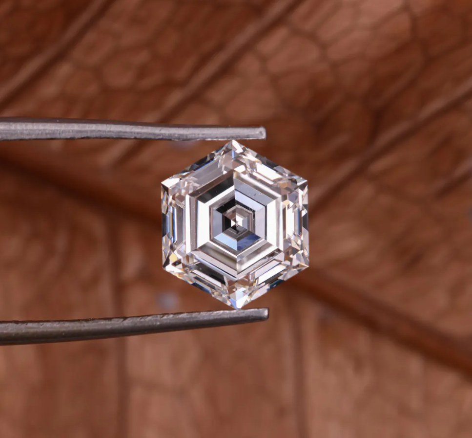 Hexagon Cut Lab Grown | IGI Certified | 0.50-6 CT