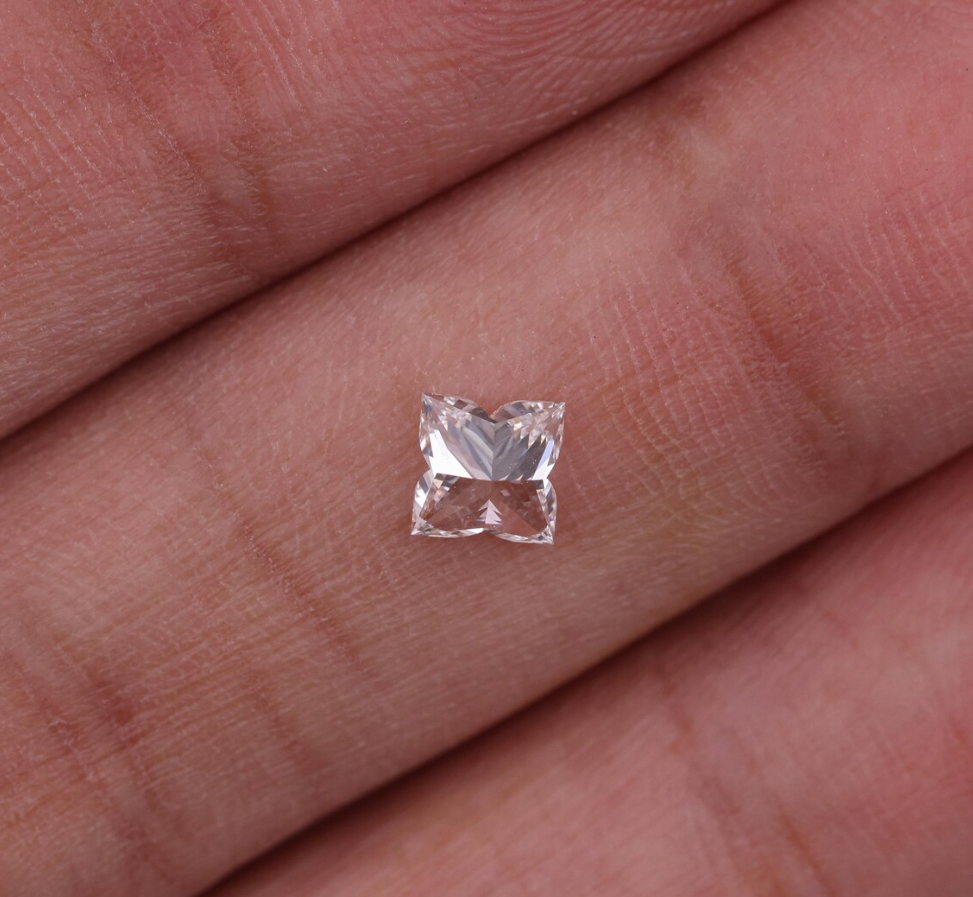Lily  Flower Cut Lab Grown | IGI Certified |1.00 To 6.00 CT
