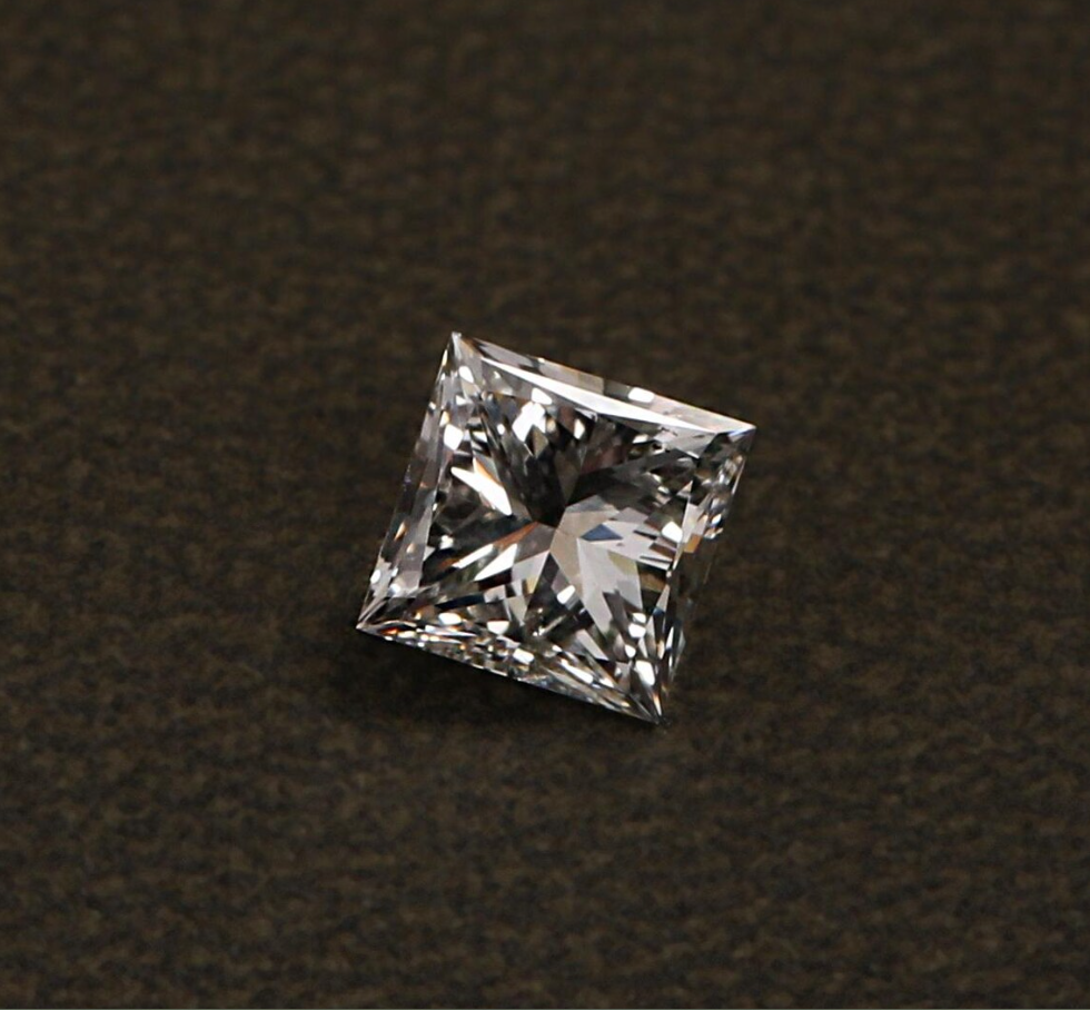 Princess Cut Lab Grown | IGI Certified | 0.50-6 CT