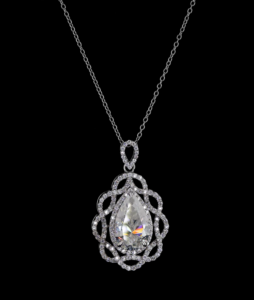 14Kt Gold 5.50 Ct Pear Cut Lab Grown Diamond Solitaire Pendant