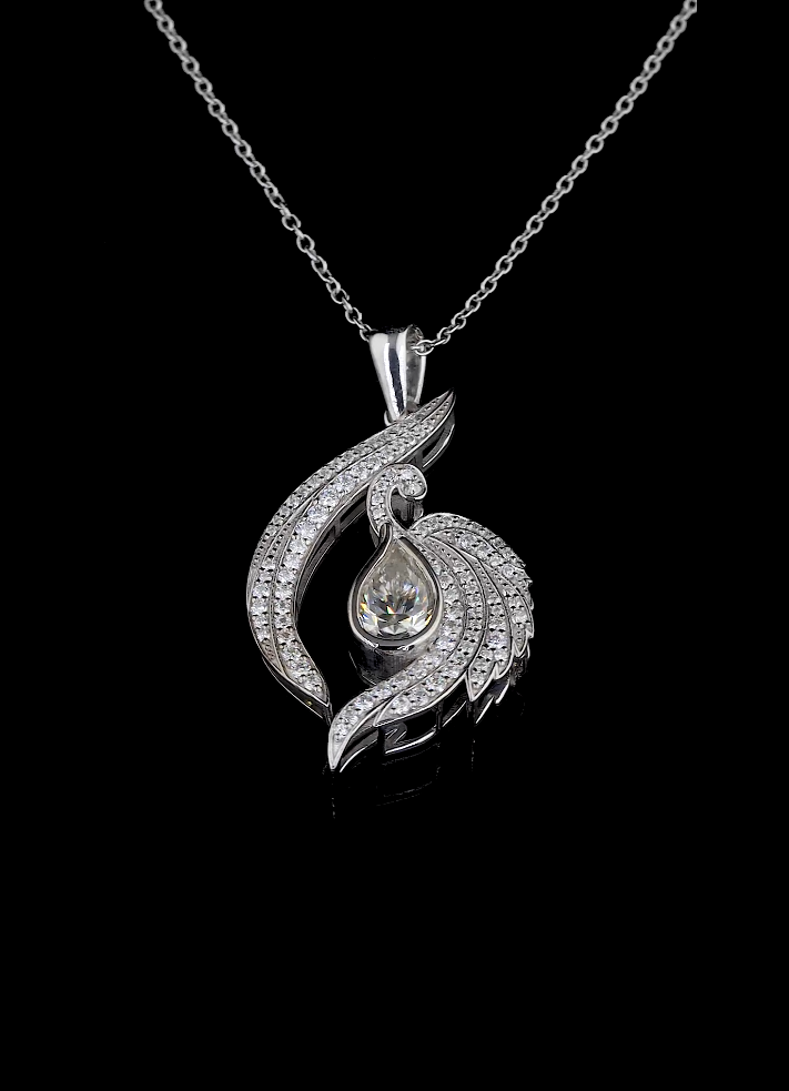 Pear Cut Diamond Swan Pendant Necklace | 18K Yellow Gold Elegant Jewelry