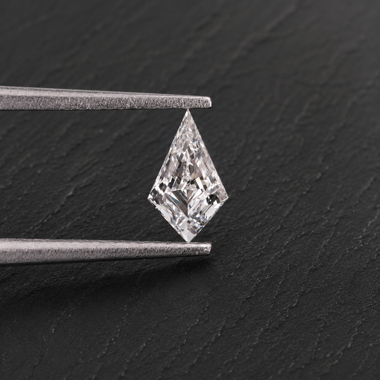 IGI Certified Kite Cut Lab Grown Diamond | E/F Color, VVS/VS Clarity | Loose Fancy Shape Pendant Studs