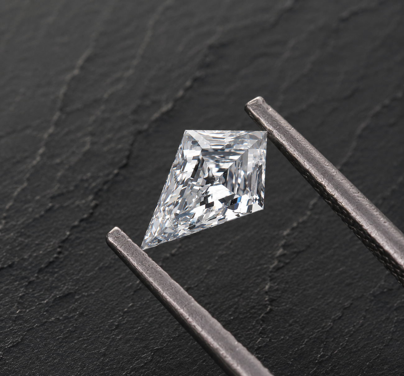 IGI Certified Kite Cut Lab Grown Diamond | E/F Color, VVS/VS Clarity | Loose Fancy Shape Pendant Studs